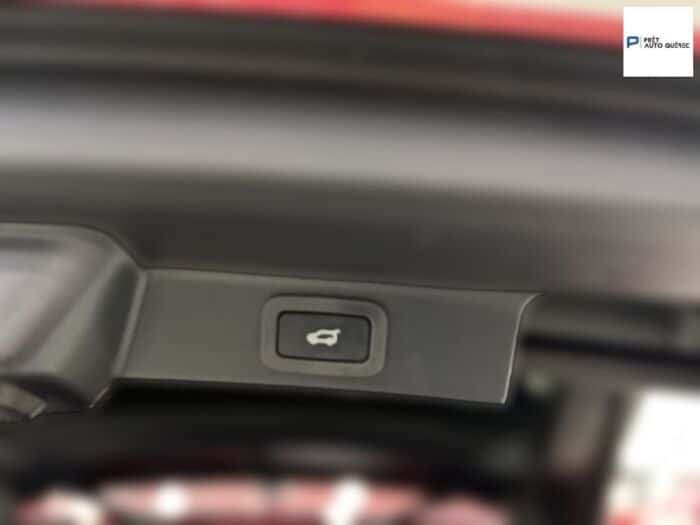 Jaguar F-PACE Premium - Image 23