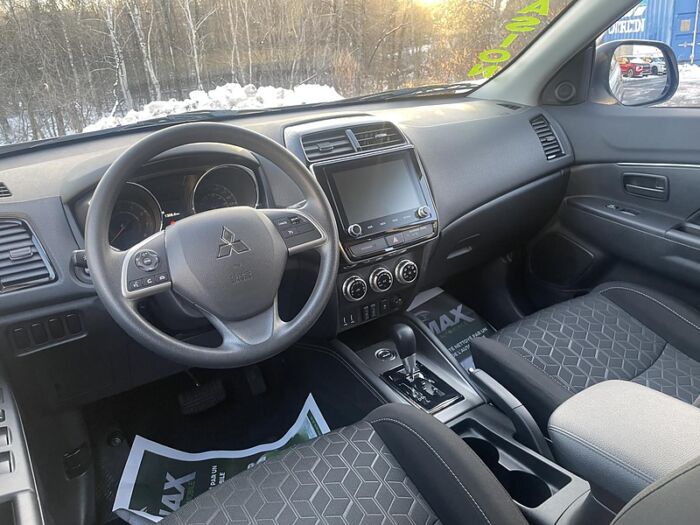Mitsubishi RVR ES AWC/ TRES BAS MILLAGE/JAMAIS ACCIDENTÉ/UN PROPR – Image 13