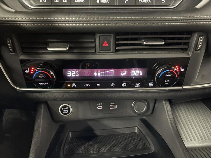 Nissan Rogue S TI – Image 15