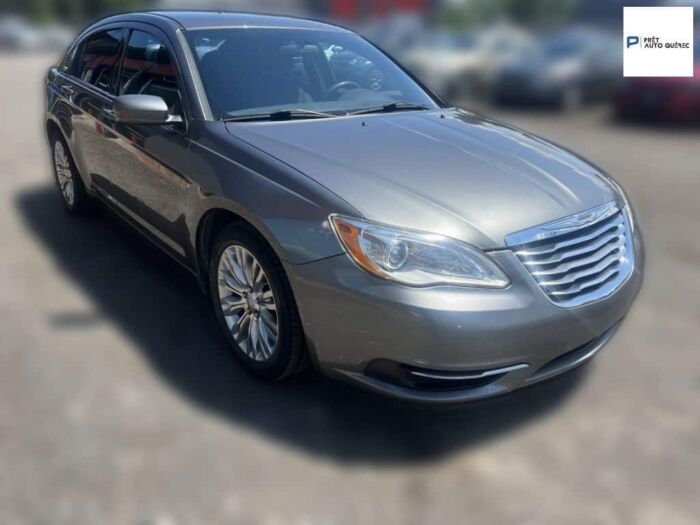 Chrysler 200 LX – Image 6