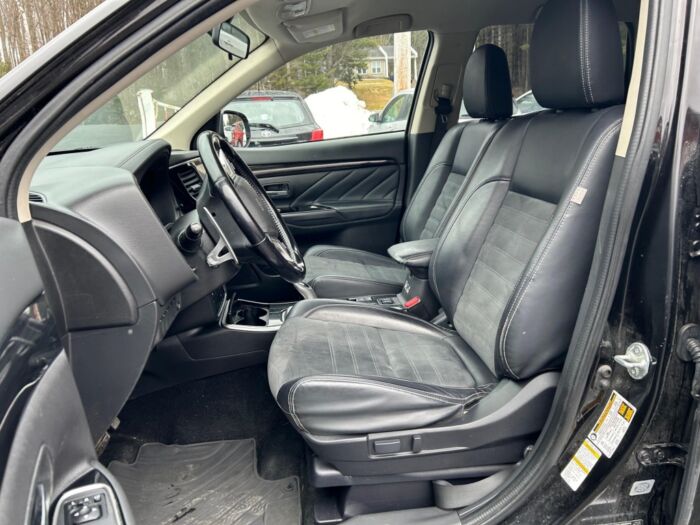 Mitsubishi Outlander - – Image 9