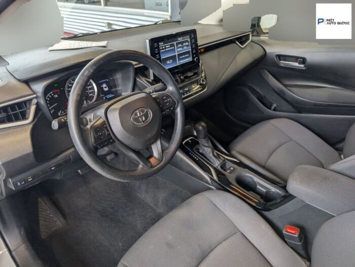 Toyota Corolla LE – Image 6