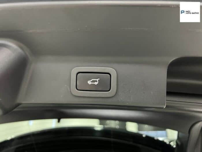 Jaguar F-PACE Premium – Image 19