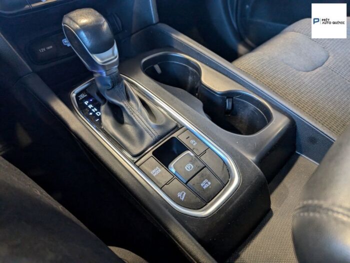 Hyundai Santa Fe Essential – Image 16