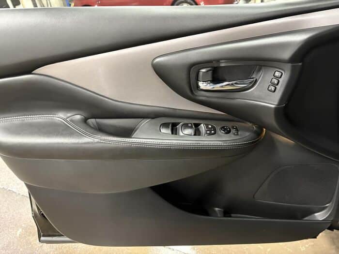 Nissan Murano Édition minuit TI BLUETOOTH TOIT CUIR GPS – Image 31