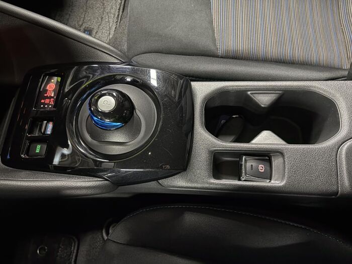 Nissan LEAF SV PLUS BLUETOOTH GPS CAMÉRA 360 BAS KILOMÉTRAGE – Image 37