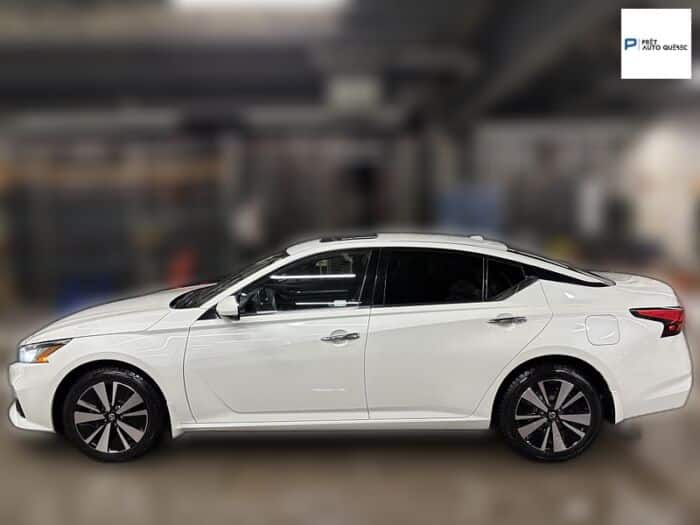 Nissan Altima 2.5 SV AWD BLUETOOTH TOIT CAMÉRA BAS KILOMÈTRE – Image 9