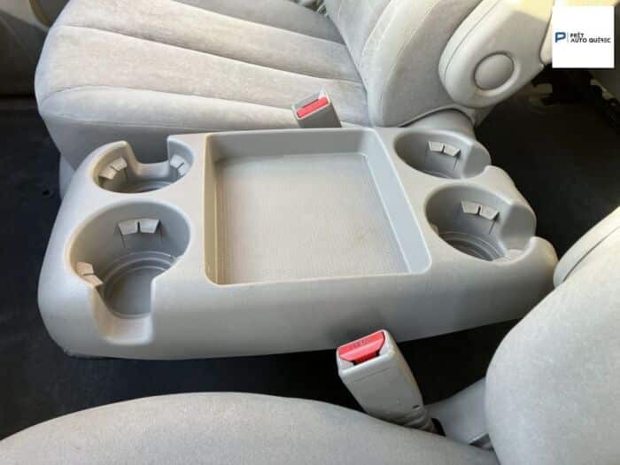 KIA Sedona LX - Image 14