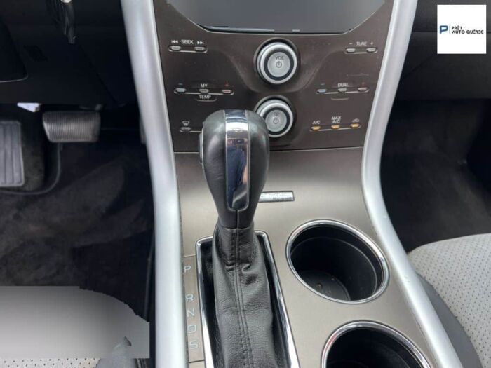 Ford Edge SEL – Image 14