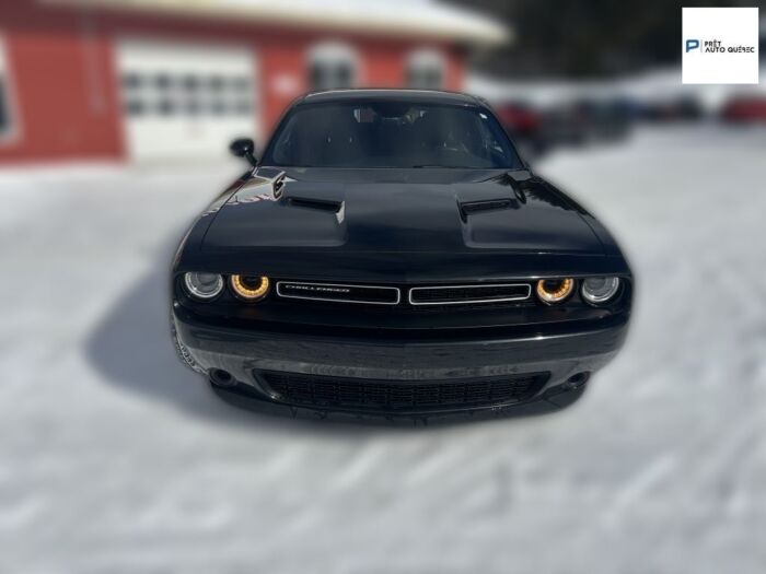 Dodge Challenger SXT – Image 4