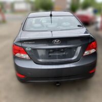 Hyundai Accent GL - Image 8