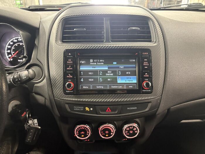Mitsubishi RVR SE – Image 18