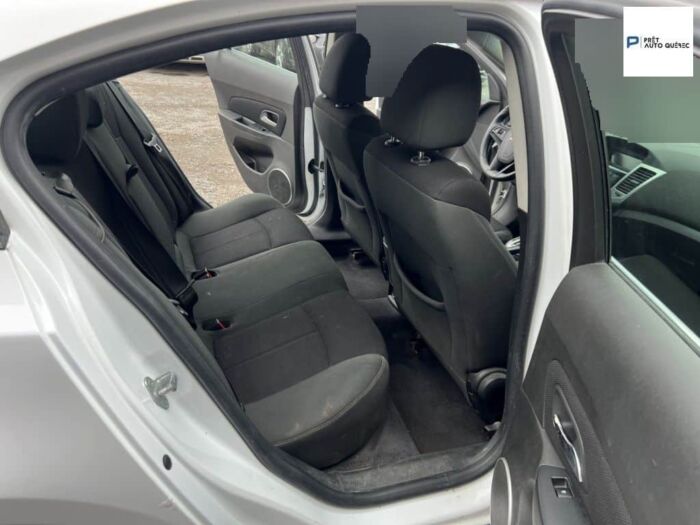 Chevrolet Cruze LT turbo avec 1SA - Image 11