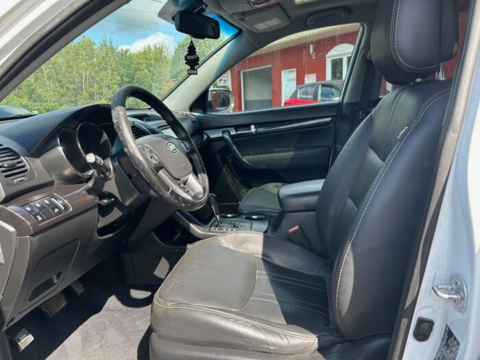 KIA Sorento - – Image 9