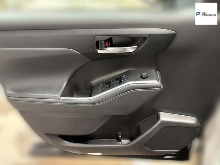 Toyota Highlander XLE TI BLUETOOTH CUIR TOIT CAMÉRA  GPS – Image 28
