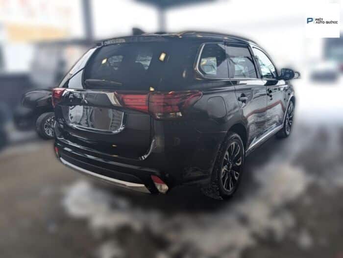 Mitsubishi Outlander PHEV SE - Image 6