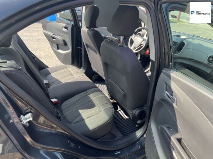 Chevrolet Sonic LT – Image 10