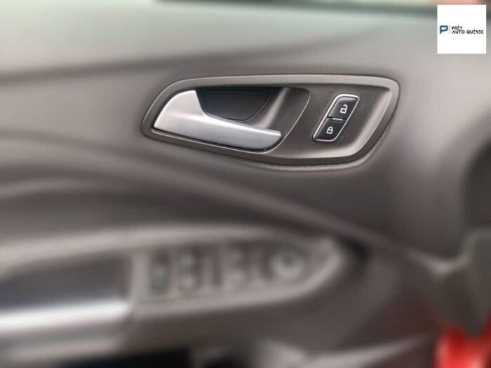 Ford Escape SE – Image 12