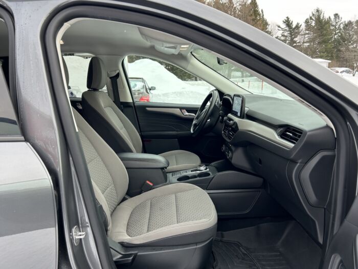Ford Escape Plug-in SE hybride rechargeable – Image 7