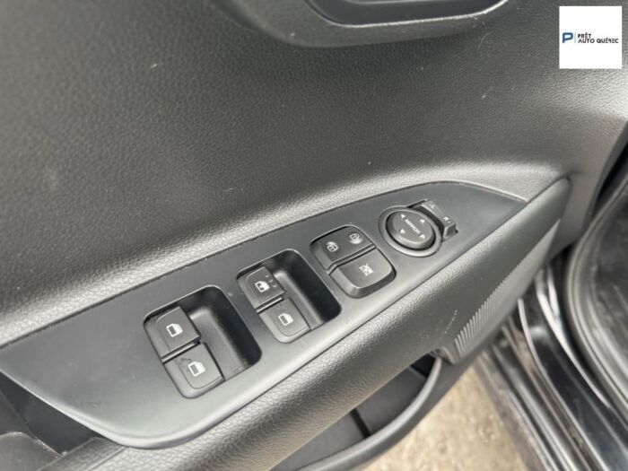 KIA Rio5 LX+ - Image 11