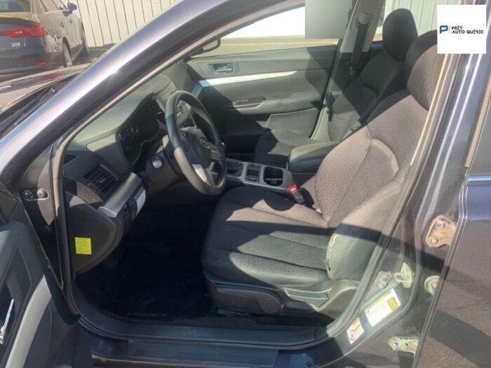 Subaru Legacy 2,5i - Image 13