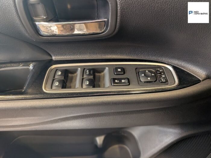 Mitsubishi Outlander PHEV SE - Image 13
