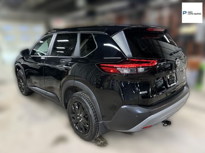 Nissan Rogue S TI – Image 10
