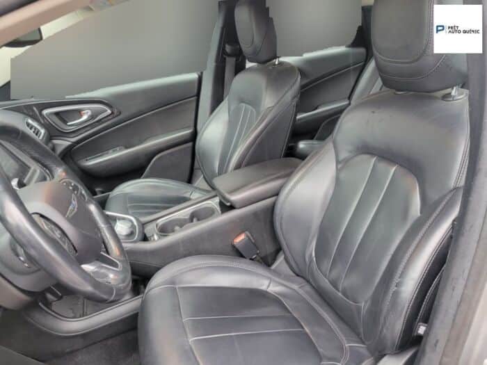 Chrysler 200 C – Image 9