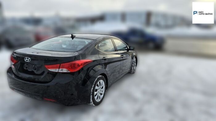 Hyundai Elantra GL – Image 6