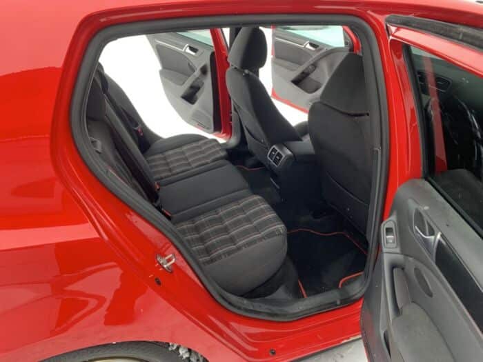 Volkswagen Golf GTI - – Image 10