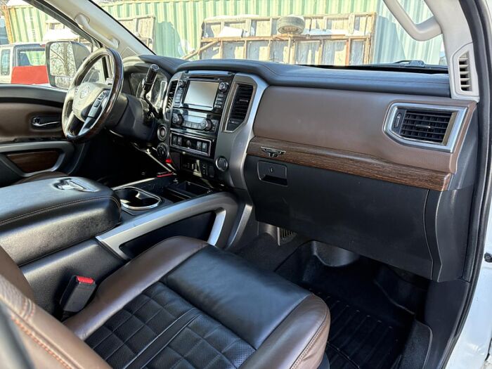 Nissan Titan XD Platine Réserve diesel CREW CAB 4x4 BLUETOOTH CUIR – Image 32
