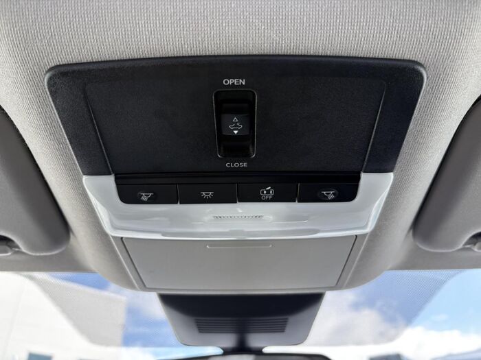 Nissan Sentra SR CVT/Toit OUVRANT/VOLANT CHAUFFANT/Angle mort/ – Image 13