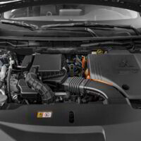 Mitsubishi Outlander Plug-In Hybrid Es S-Awc – Image 9