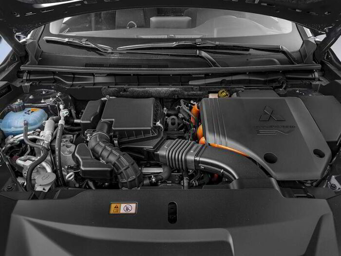 Mitsubishi Outlander Plug-In Hybrid Es S-Awc - Image 9