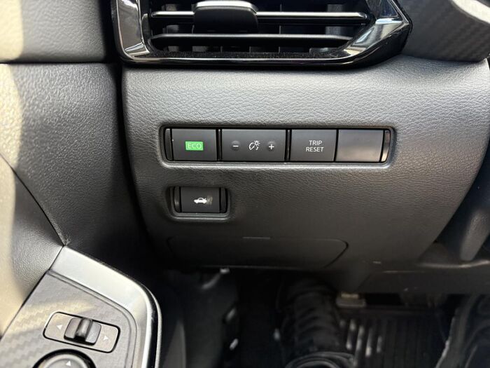 Nissan Sentra SR CVT/Toit OUVRANT/VOLANT CHAUFFANT/Angle mort/ – Image 20