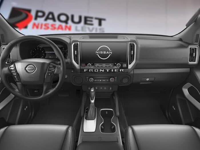 Nissan Frontier Crew Cab Sl – Image 4