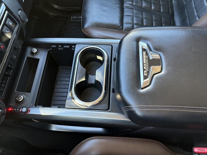Nissan Titan XD Platine Réserve diesel CREW CAB 4x4 BLUETOOTH CUIR – Image 35