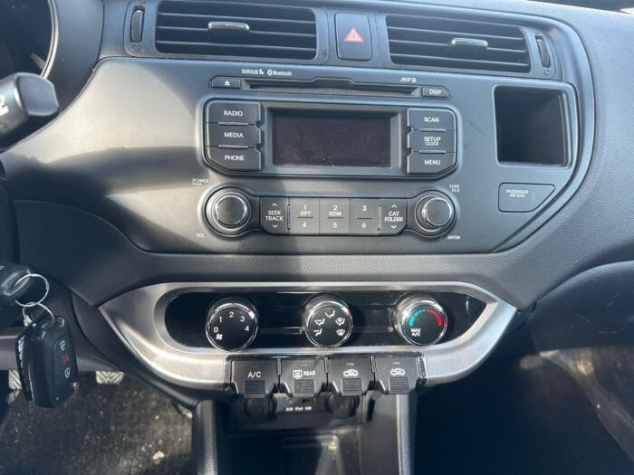 Kia Rio LX+ – Image 12