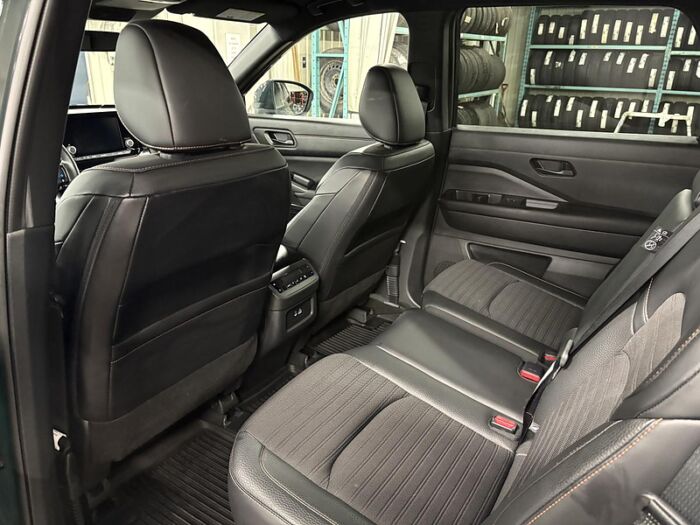 Nissan Pathfinder SV ROCK CREEK BLUETOOTH CAMÉRA SIÈGES CHAUFFANT – Image 30