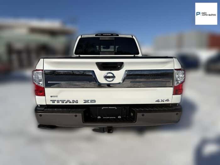 Nissan Titan XD Platine Réserve diesel CREW CAB 4x4 BLUETOOTH CUIR – Image 9