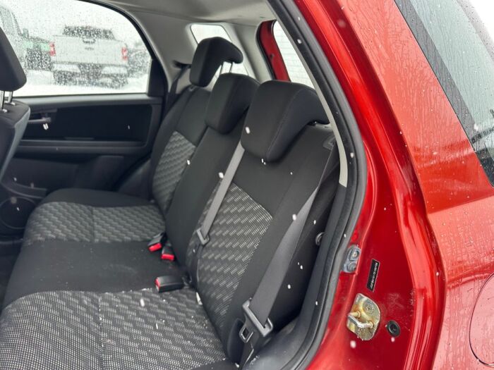 Suzuki SX4 JLX – Image 6