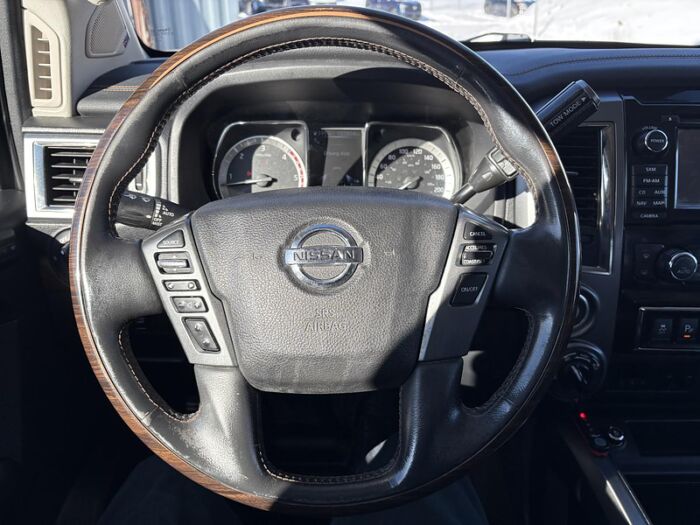 Nissan Titan XD Platine Réserve diesel CREW CAB 4x4 BLUETOOTH CUIR – Image 21