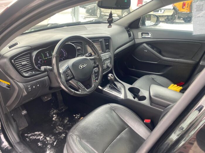 Kia Optima PREMIUM HYBRID – Image 8