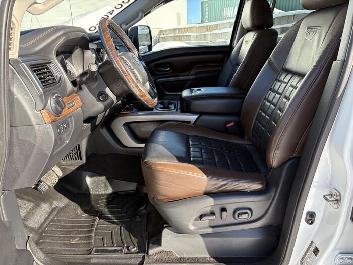 Nissan Titan XD Platine Réserve diesel CREW CAB 4x4 BLUETOOTH CUIR – Image 11