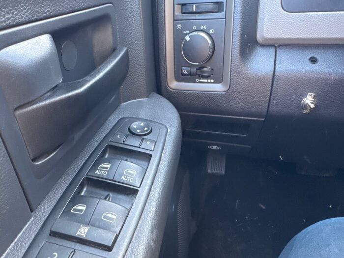 Ram 1500 ST – Image 18