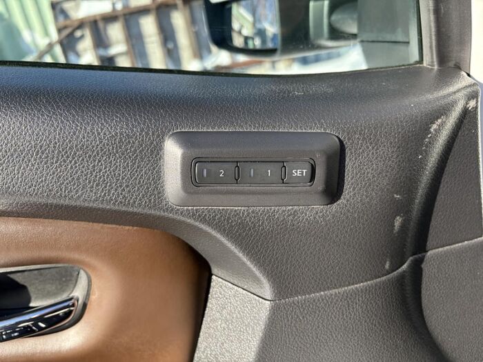 Nissan Titan XD Platine Réserve diesel CREW CAB 4x4 BLUETOOTH CUIR – Image 30