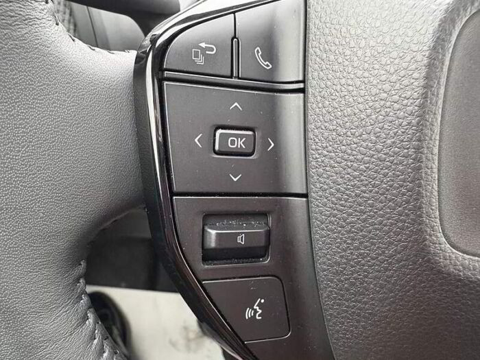 Toyota bZ4X XLE TECH AWD - PNEUS ETE ET PNEUS HIVER – Image 11