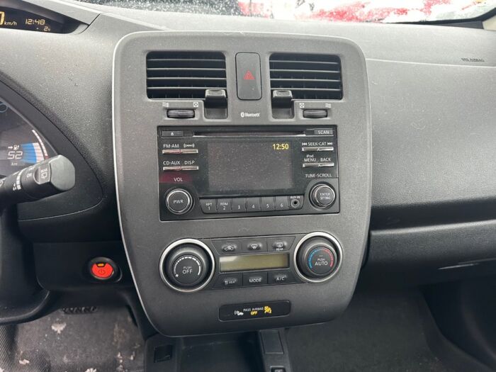 Nissan Leaf S – Image 12