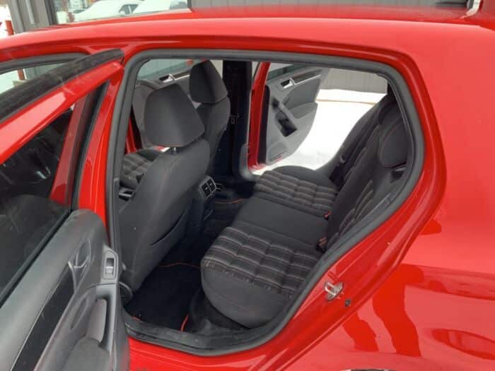 Volkswagen Golf GTI - – Image 8