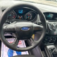 Ford Focus S – Image 12